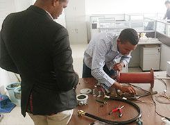 就液位計及控制器的安裝調(diào)試培訓(xùn)，永邦對參與人員進(jìn)行檢測